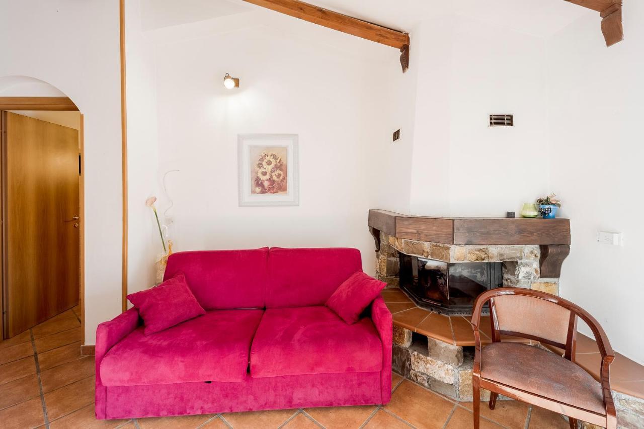 Agriturismo Le Mimose Imperia Bagian luar foto