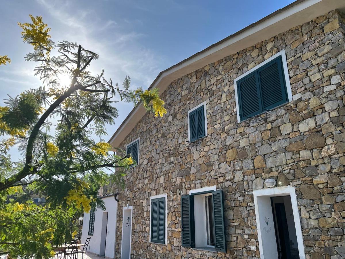 Agriturismo Le Mimose Imperia Bagian luar foto