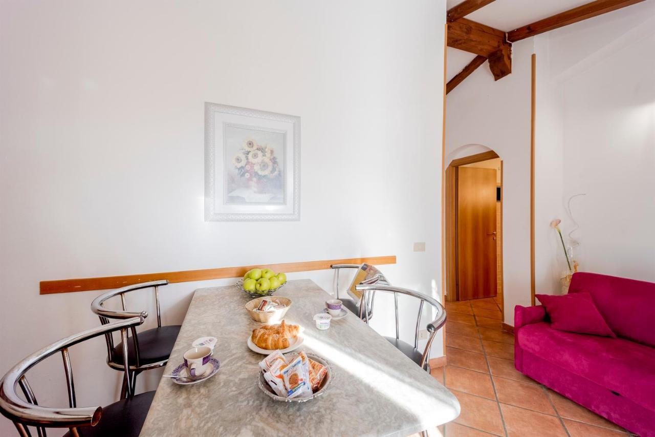Agriturismo Le Mimose Imperia Bagian luar foto