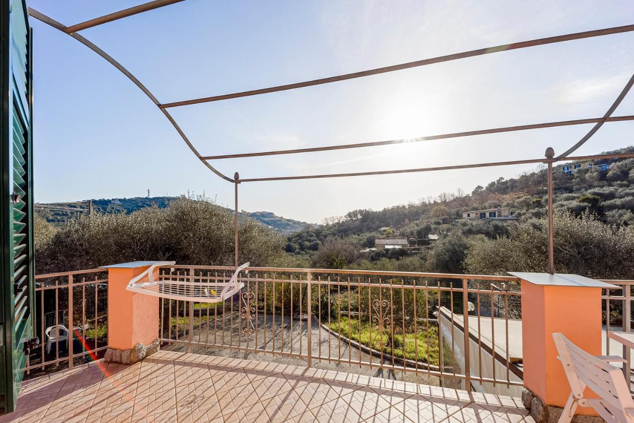 Agriturismo Le Mimose Imperia Bagian luar foto