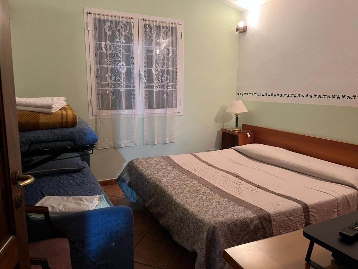 Agriturismo Le Mimose Imperia Bagian luar foto