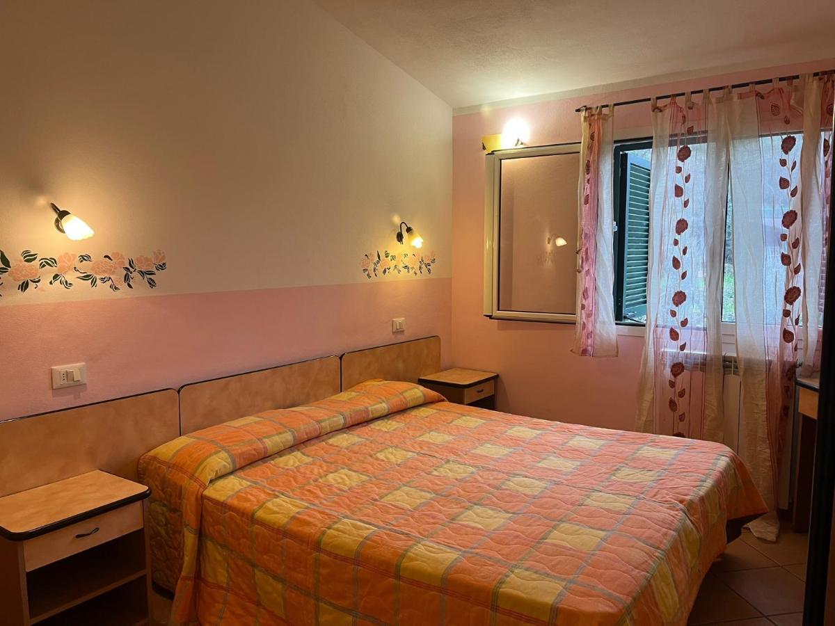 Agriturismo Le Mimose Imperia Bagian luar foto